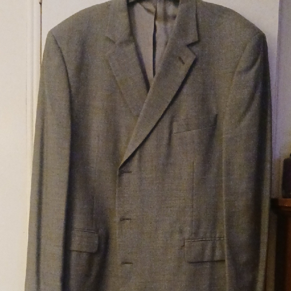 Men's Classic Gray Suit